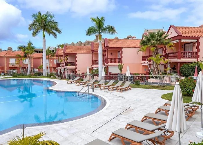 Kate Duque Fantastic With Lovely Pool * Адехе