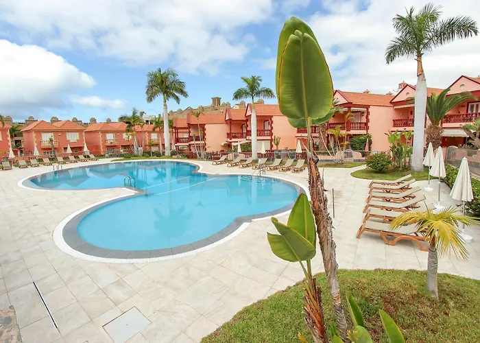 Апартаменти Kate Duque Fantastic With Lovely Pool *