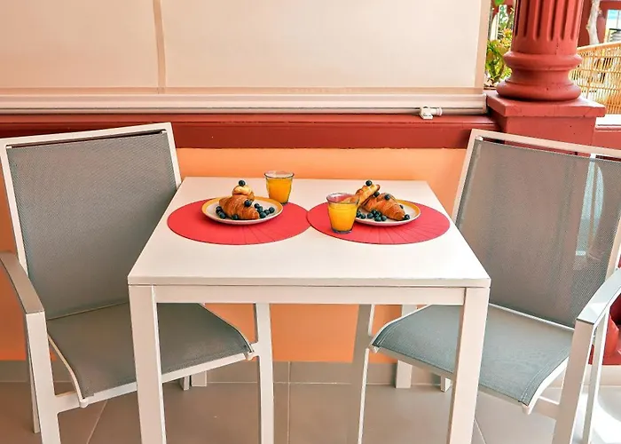 Апартаменти Kate Duque Fantastic With Lovely Pool *