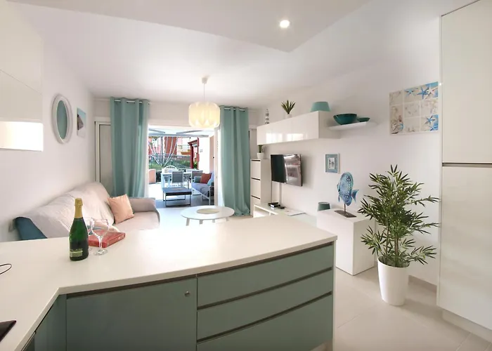 Апартаменти Kate Duque Fantastic With Lovely Pool